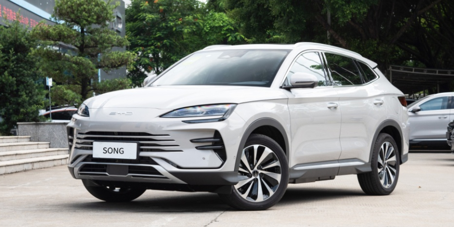 BYD – Ong lon dan dau thi truong