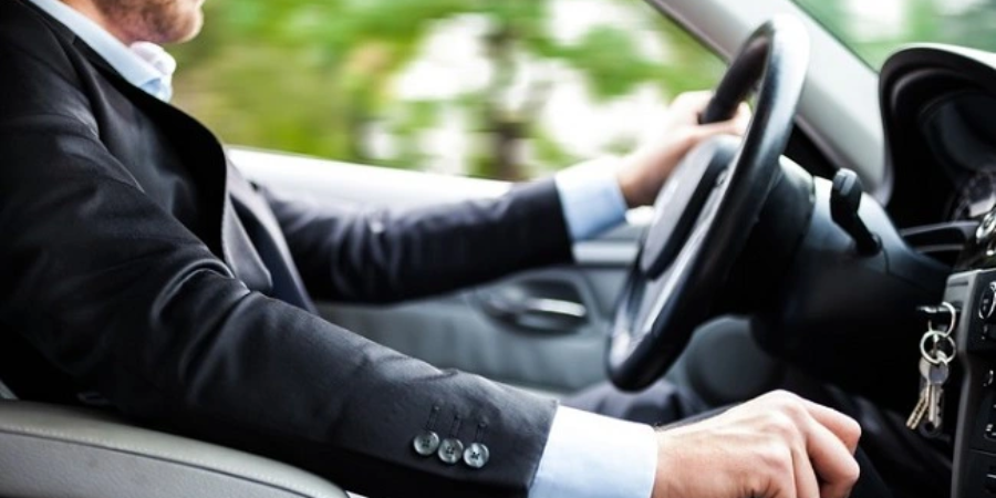 Cách áp dụng mẹo lái xe tiết kiệm xăng hiệu quả an toàn 1 Thoi quen lai xe anh huong the nao den muc tieu hao nhien lieu