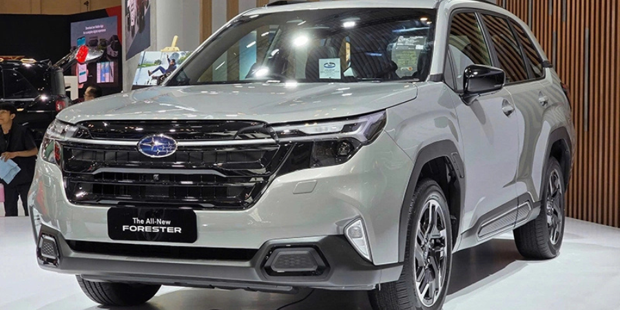 Subaru Forester 2025 Màu Xám Bạc Ánh Kim 