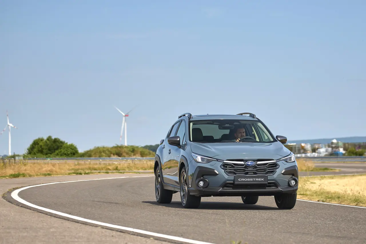 Subaru Crosstrek 2026 — hình 8