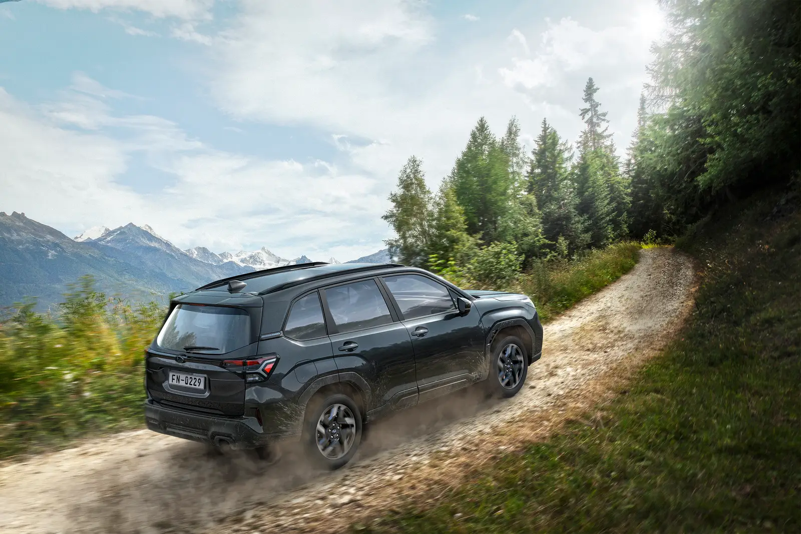 Subaru Forester 2.5 thế hệ mới 2026 màu Xám Khói