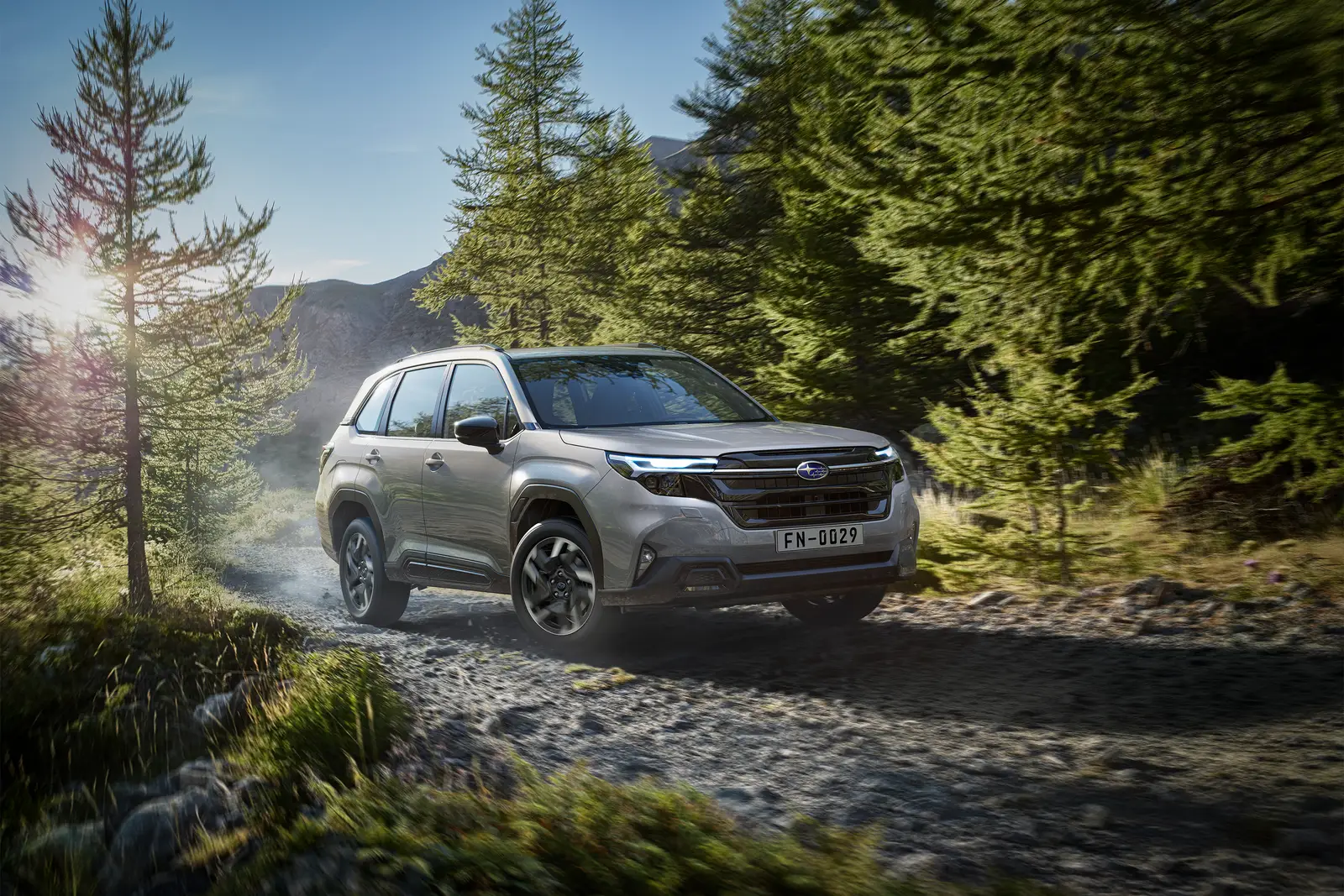 Subaru Forester 2.5 thế hệ mới 2026 màu Xám Đá